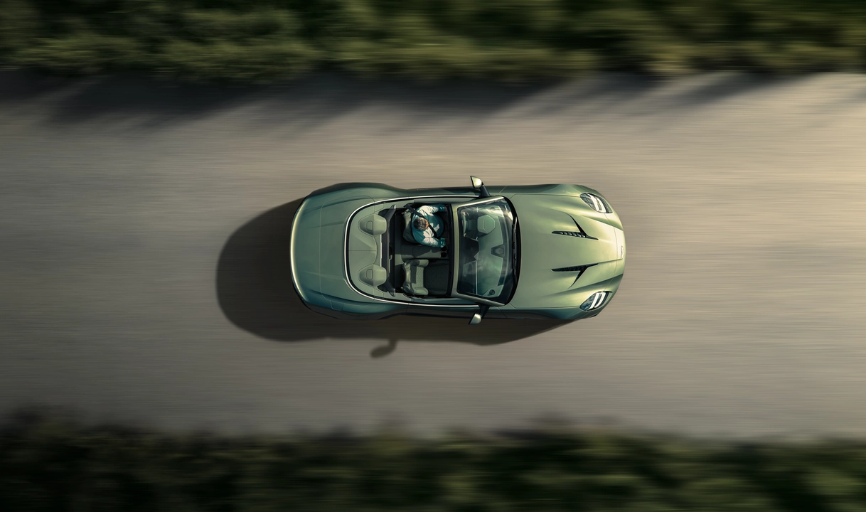 db12-super-tourer