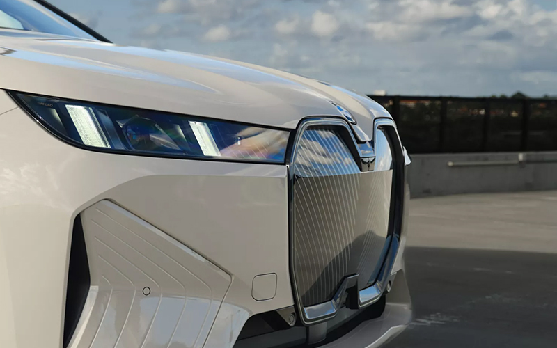 The BMW iX grille and headlight.