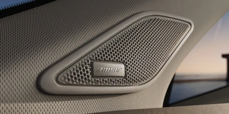 2026 Nissan leaf bose audio