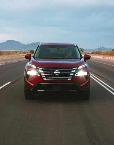 red-nissan-rogue-front-grill