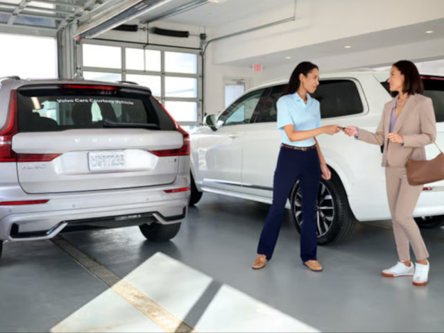 Volvo courtesy vehicle service